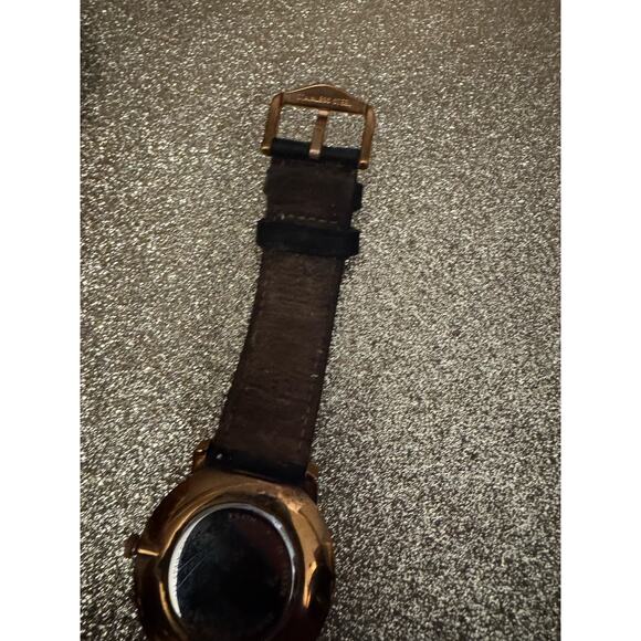 Fossil Vintage Men's Quartz Watch with Genuine Black Leather Band - Picture 5 of 5